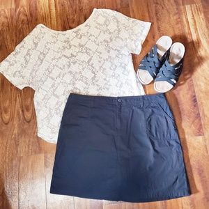 • Croft & Barrow • Black Skort •